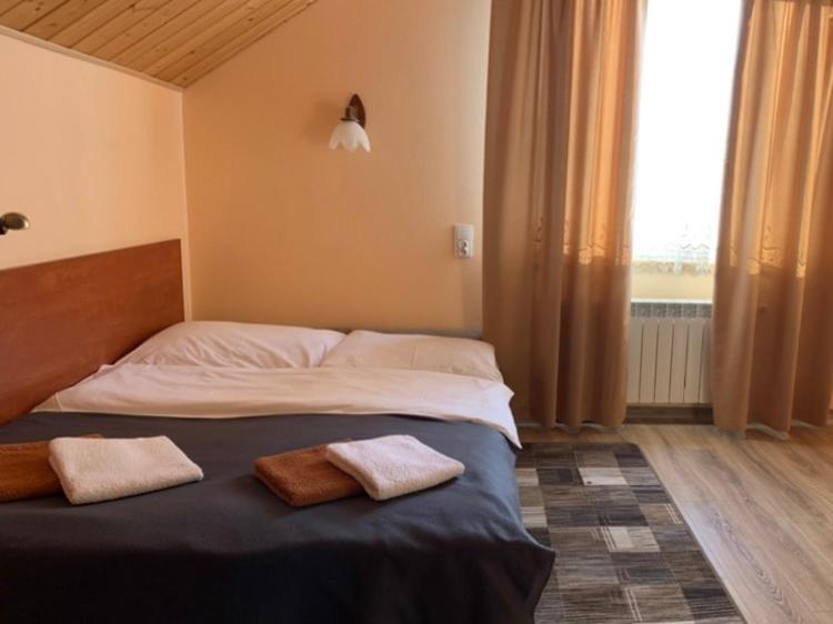 Alpina Hotell Krynica Zdroj Eksteriør bilde